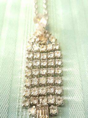 Circa 1950s Clear Rhinestone Waterfall Pendant Necklace Long Silver Tone Chain